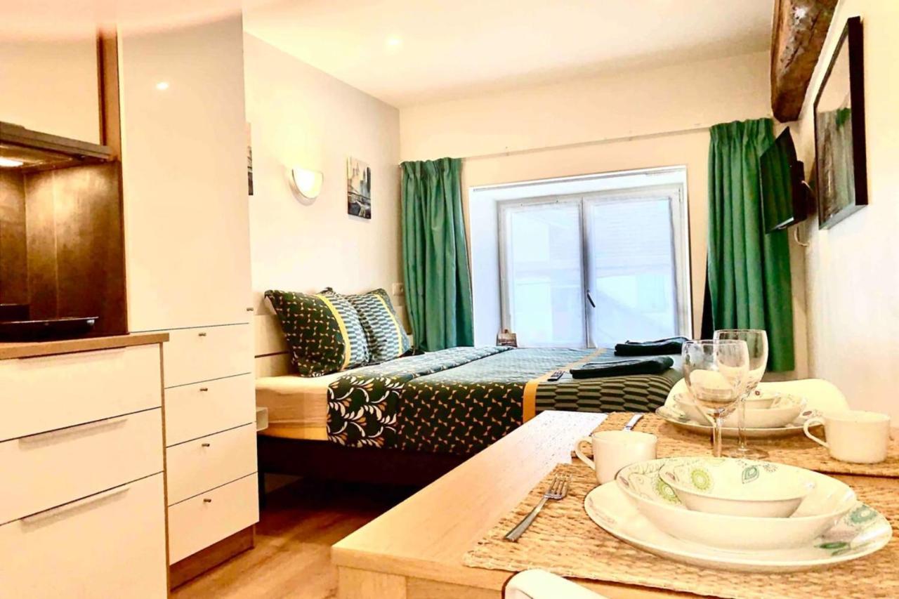 M11 Le Vieux Massyrer600Morly20 Minnetflixneuf Massy  Exteriör bild